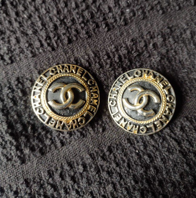 Vintage CHANEL Clip on Button Earrings Black/Gold for Sale in