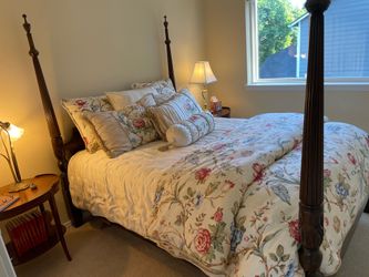 Harden 4-Poster Queen Bed Frame