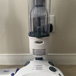 Shark Cordless Step-to-Power Vacuum (PETS)