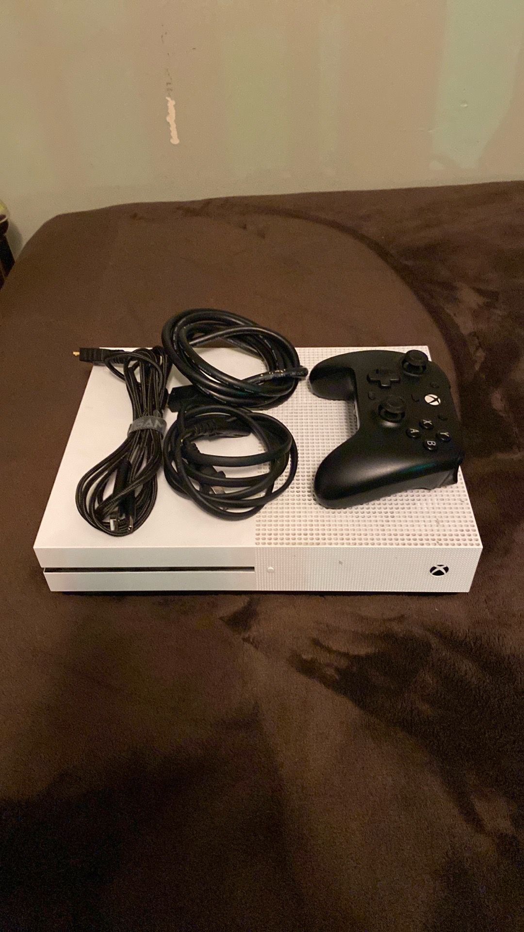 Xbox One S