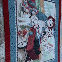 Raggedy Ann and Andy quilted baby blanket