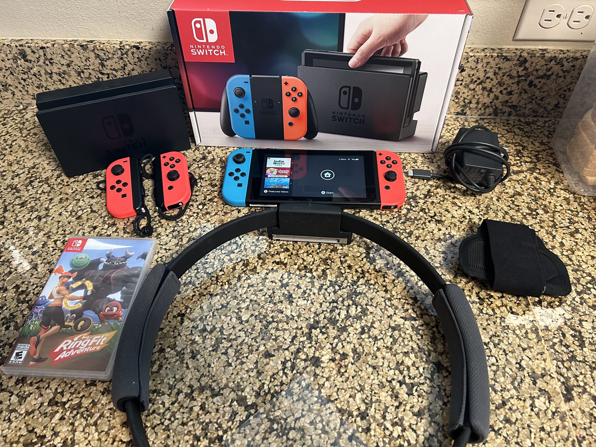 Nintendo Switch With 4 Joycons And Ring Fit