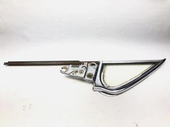 Checy Impala Moldings And Parts 