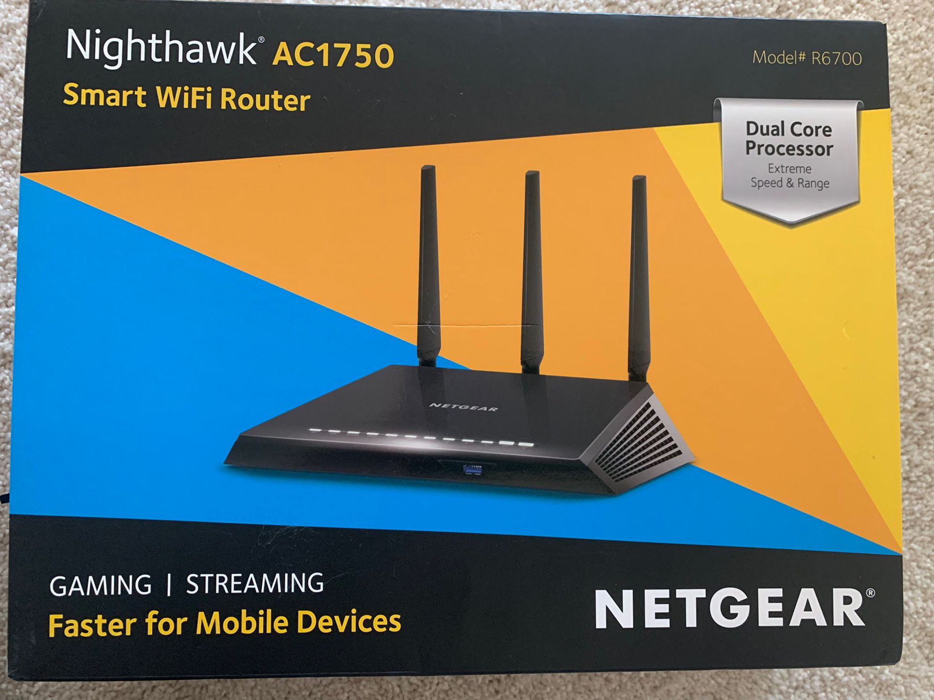 NETGEAR Nighthawk AC1750 Smart WiFi Router Model#R6700