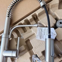 Kohler Pro-Style Kitchen Faucet – New in Box – Stainless