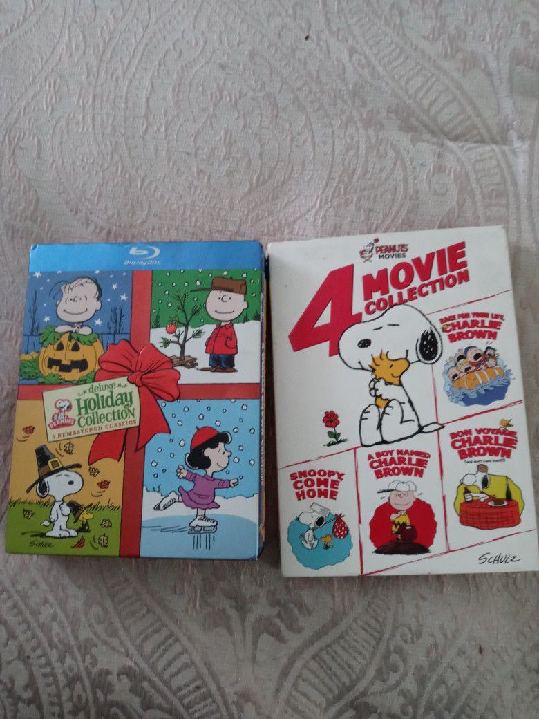 Charlie Brown Peanuts Holiday Collection Plus 4 Movie DVDs