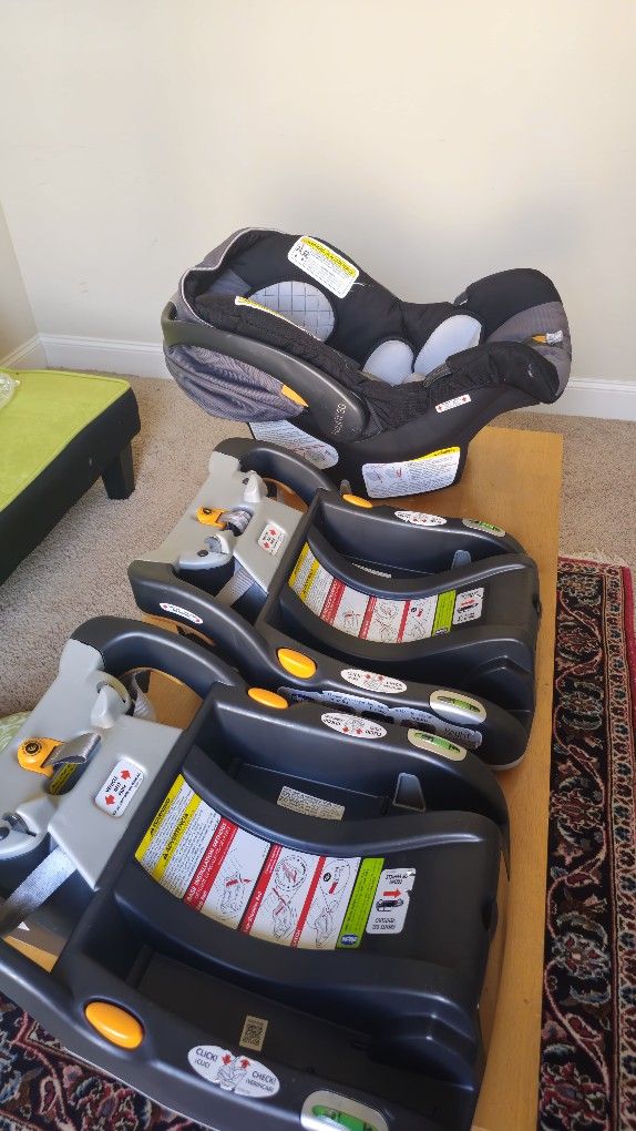 Chicco KeyFit 30 Infant Car Seat And 2 Bases