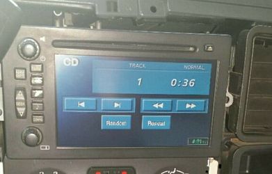 05 Cadillac Radio Bose CD Touch Screen Nvg