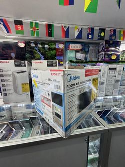 MIDEA Window Air Conditioner 8000BTU