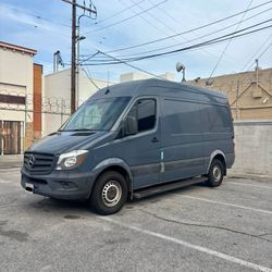 2018 Mercedes-Benz Sprinter 2500