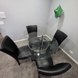 4 Person Glass Dining Table 