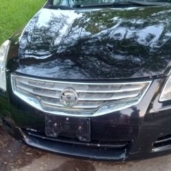 Clean 2010  Nissan Altima 160k