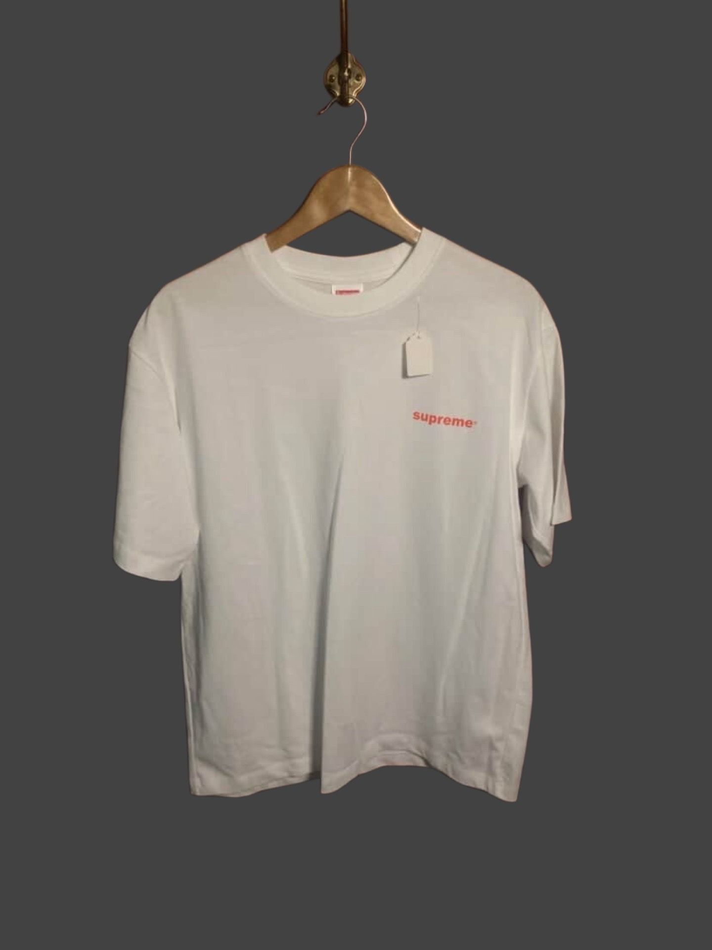 Supreme Tshirt