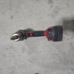 Milwaukee hammer drill driver with m18 red lithium xc 5.0