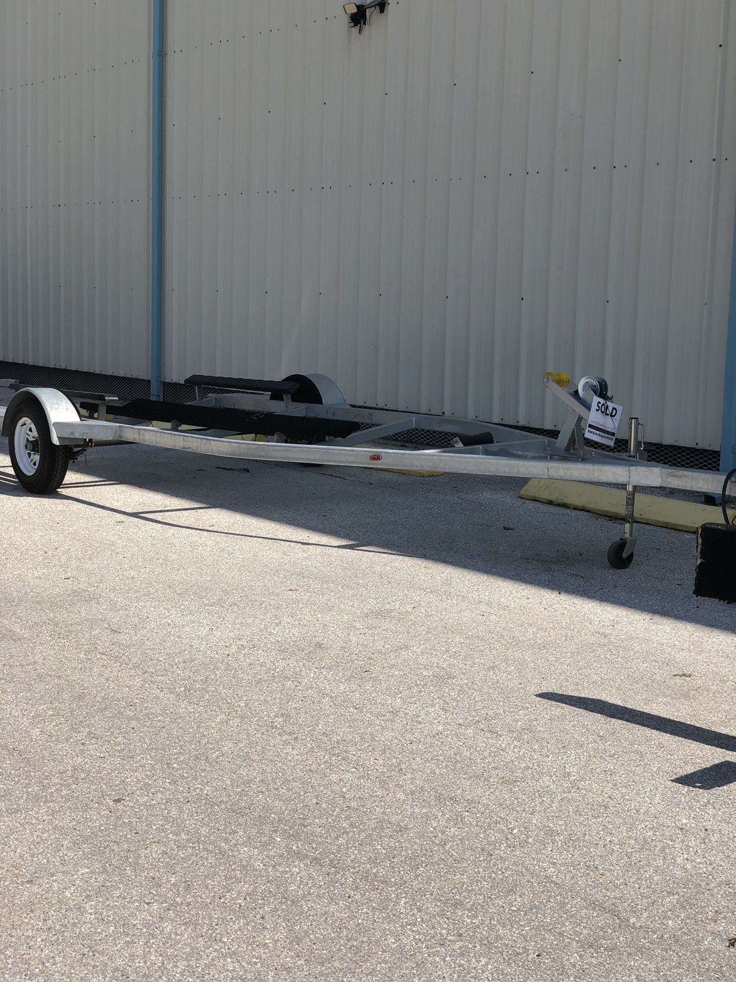 Brand new warlock boat trailer