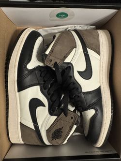 Air Jordan 1 Retro High OG GS (Mochas)