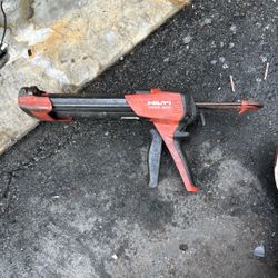 Hilti HDM 500 manual anchor adhesive dispenser. 