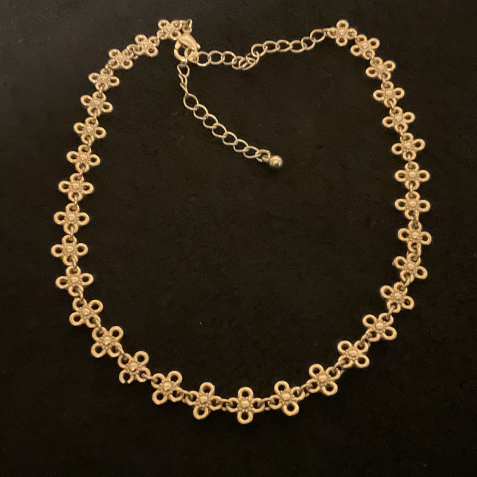 15” Goldtone Choker/ Necklace