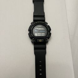 Casio G- Shock DW-9052 Watch. 