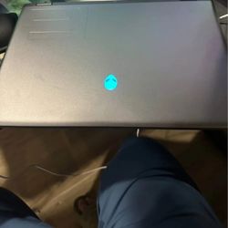 Alienware M16 R2

Gaming Laptop 