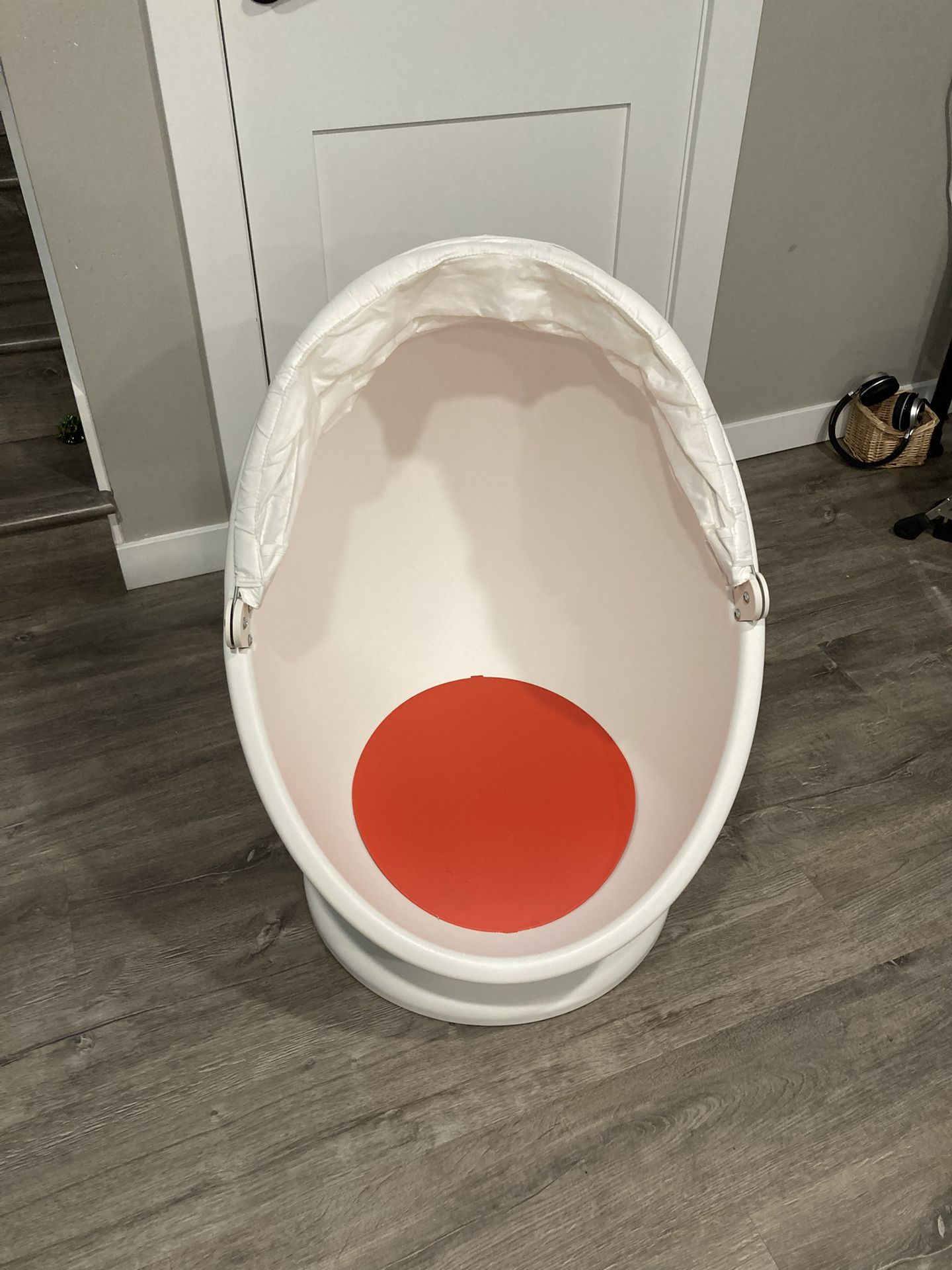 IKEA Egg Spinning Chair