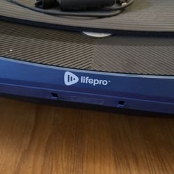 Life pro vibrating plate