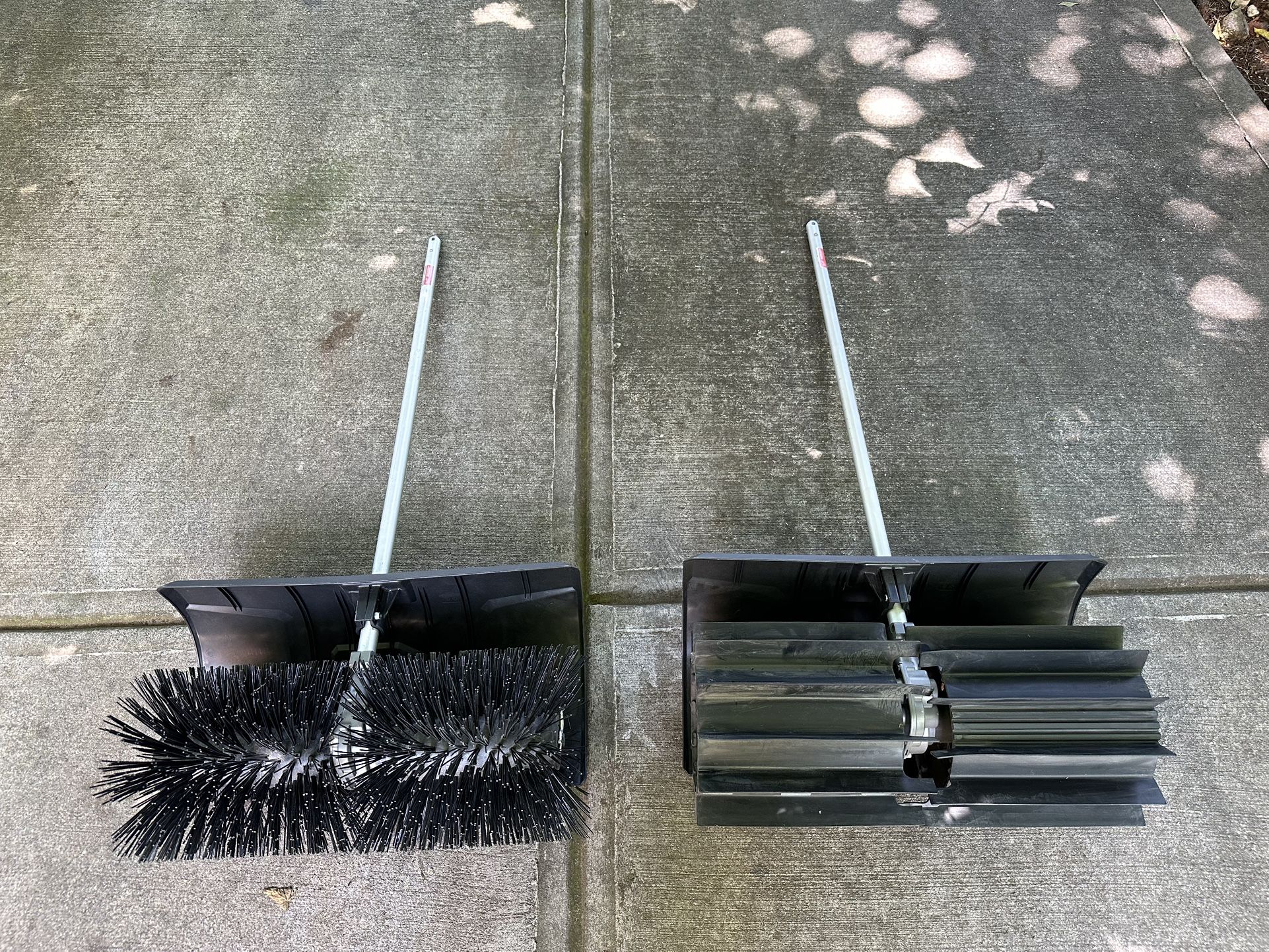 Milwaukee Rubber Broom & Bristle Brush Attachment Set