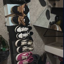 (BEST OFFER) mens designer shoes(sizes 9.5and 10)i accept trades to