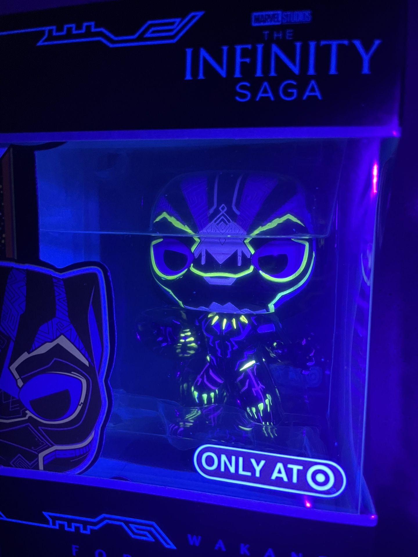Black Light Black Panther Funko Pop Boxset Large T-shirt *MINT SEALED* Target Exclusive Marvel Avengers 891 with protector