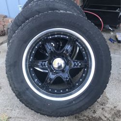 20 Inch Rims and Tires 275/60R20