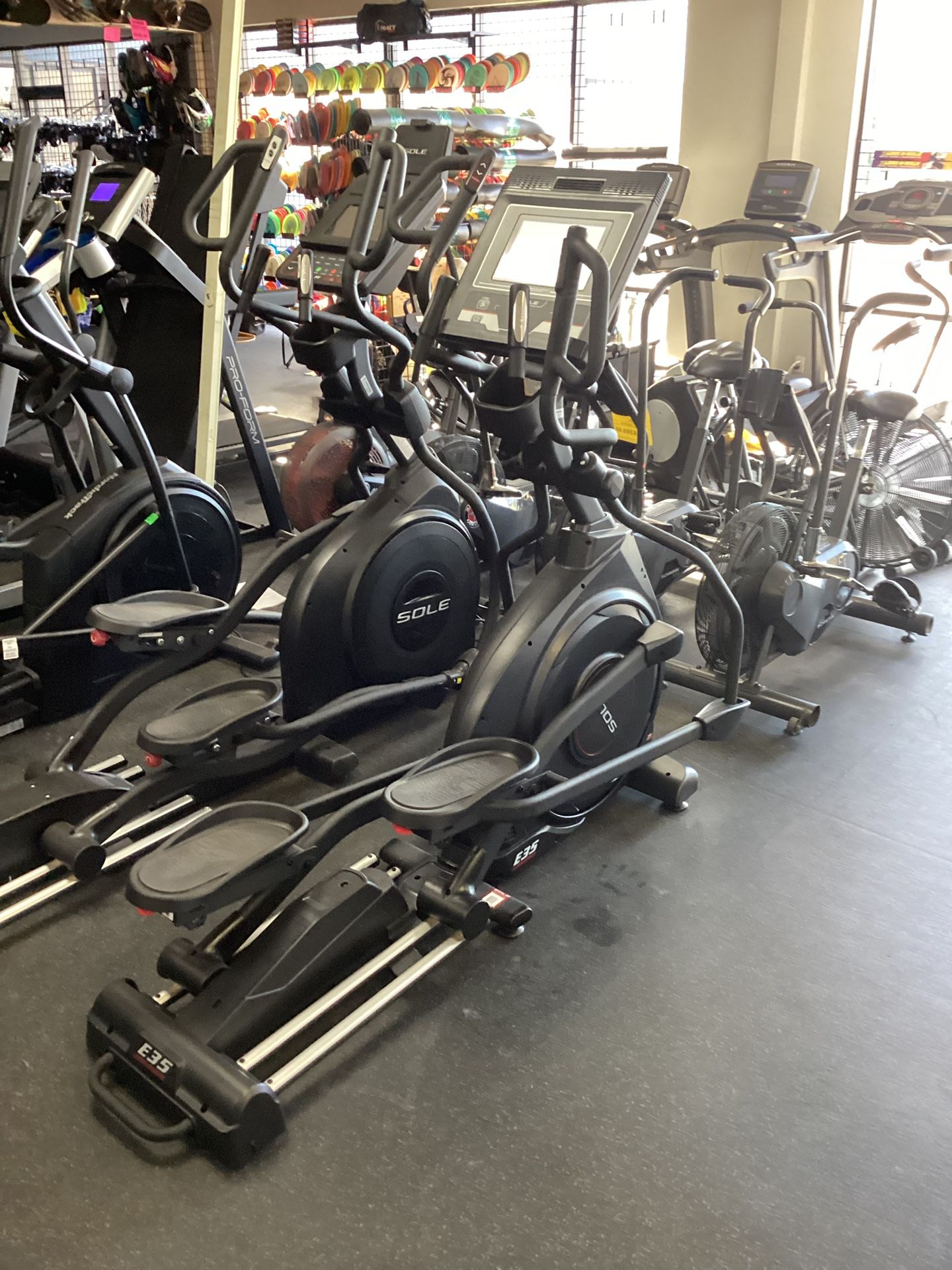 2024 Sole E35 Elliptical Cross Trainer With Warranty MSRP $1600