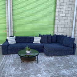 *Free Delivery* Macys Large Sectional Couch Sofa 