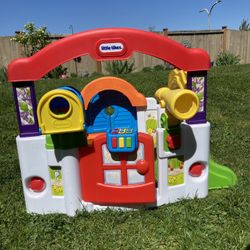 Little Tikes Activity Center/House