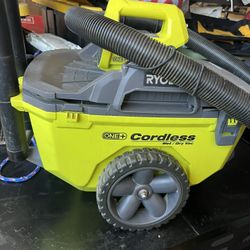 Ryobi Vacuum 