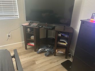 Corner Desk