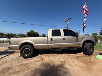 Ford F-350 Super Duty Crew Cab Long Bed