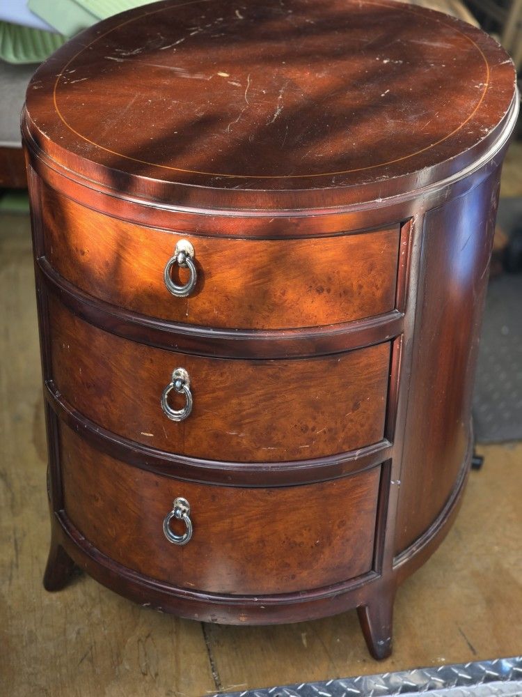 Ethan Alan End Table