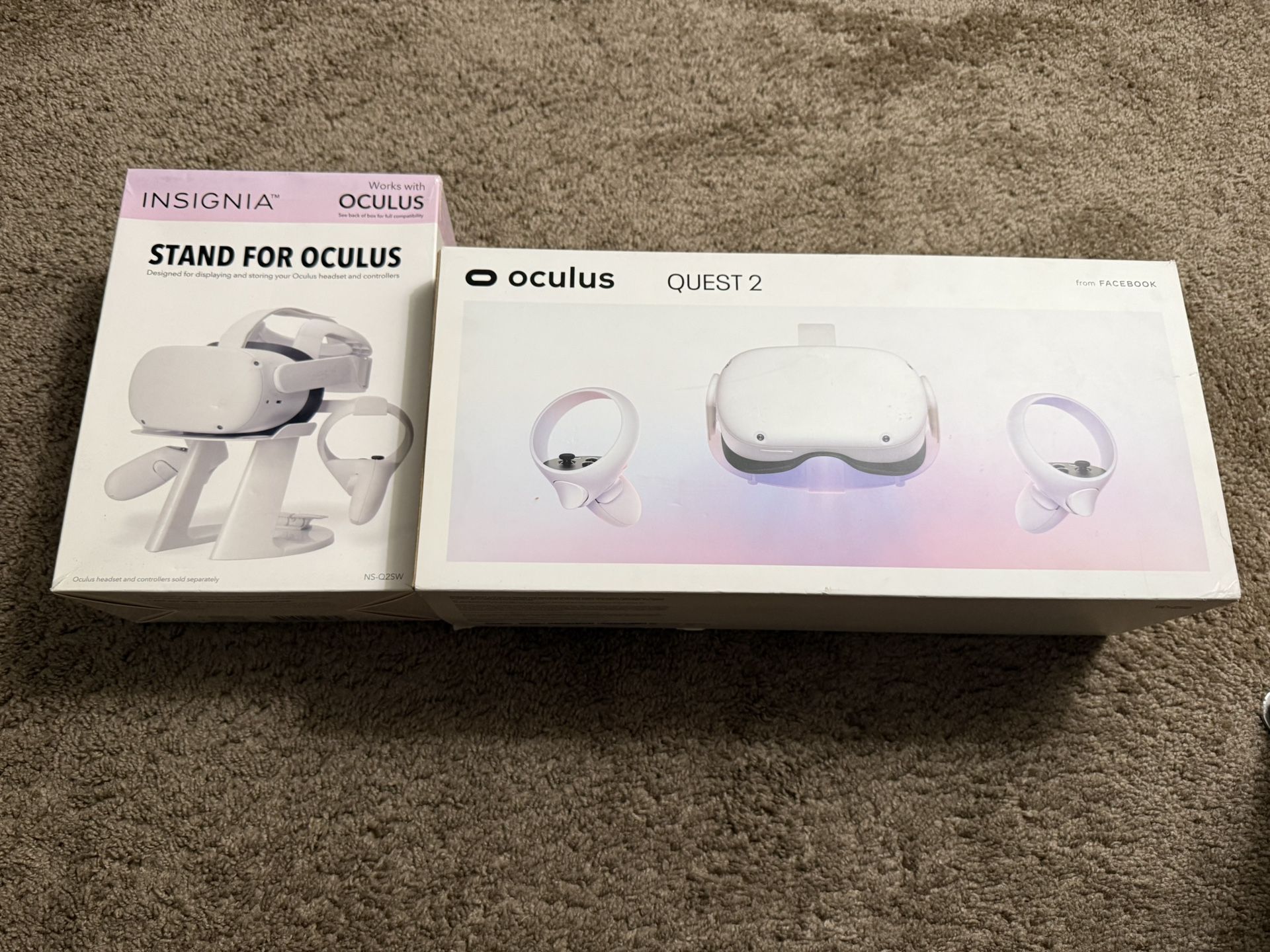 Oculus Quest 2 With Stand