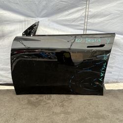 2020 Tesla Model Y Left Front Door Shell 