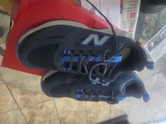 New Balance mens shoes size 8 (wide)