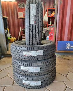 235/75R15 Set Of 4 Hankook Kinergy New Tires