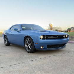 2015 dodge challenger SXT Plus
