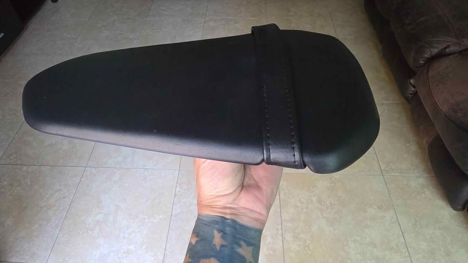 2025 OEM YAMAHA R3 REAR SEAT