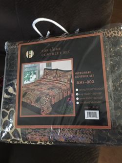 Comforter set