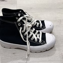 Converse Chunky Platform