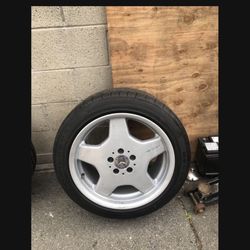 amg mono block 18 inch 