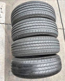225/60/18 Michelin 📣