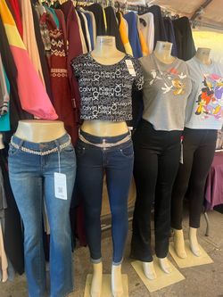 Blusas, calsetas y calcetines