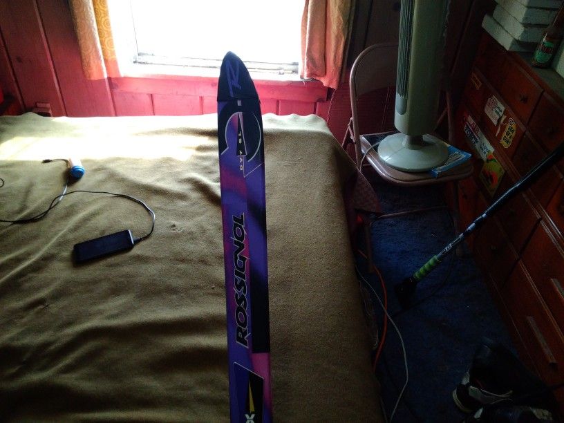 Rossignol DV7SL Downhill Skis Size 10.5 Binding