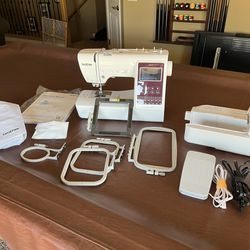 Brother SE725 Embroidery Sewing Machine
